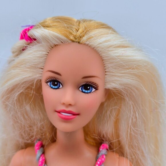 Barbie Teen Skipper Doll All Grown Up Mattel 1996 17351 Read - Picture 2 of 16